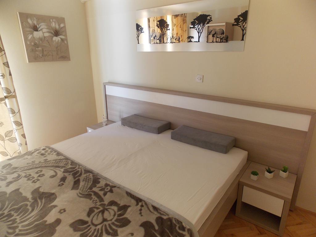 Apartmani Emilio Новаля Екстер'єр фото