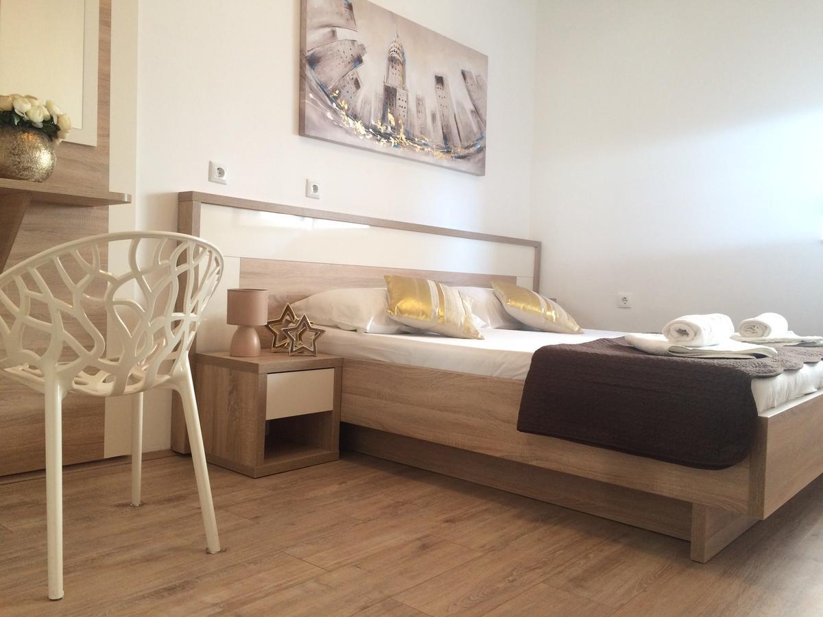 Apartmani Emilio Новаля Екстер'єр фото